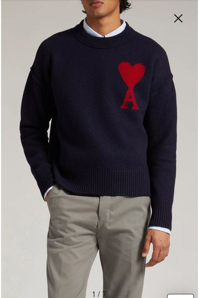 AMI - HEART SWEATER