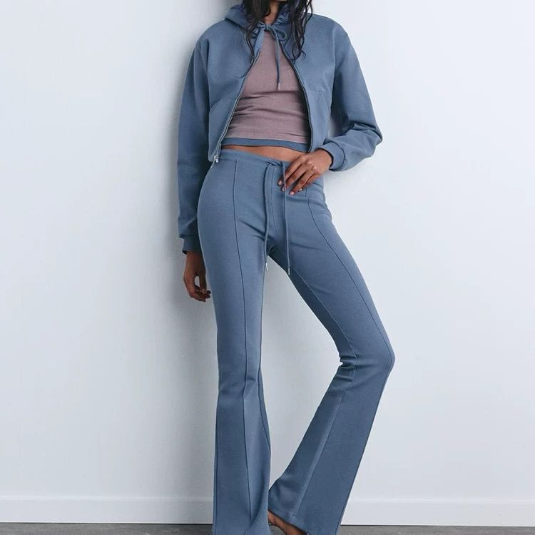 TRENDY SPRING WEAR